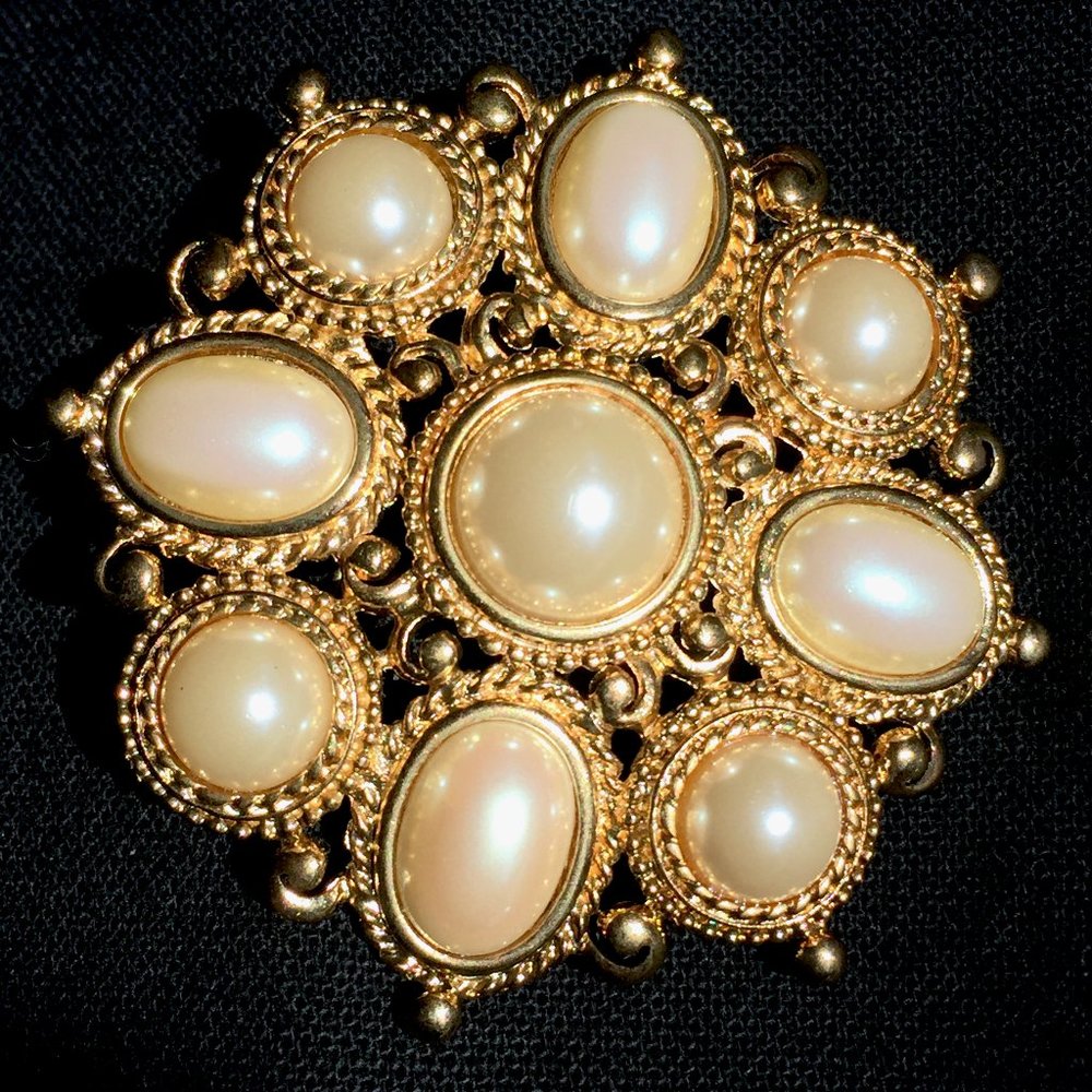 HARD TO FIND Erwin Pearl Vintage Antique Gold Tone and Pearl/Brooch/Pendant